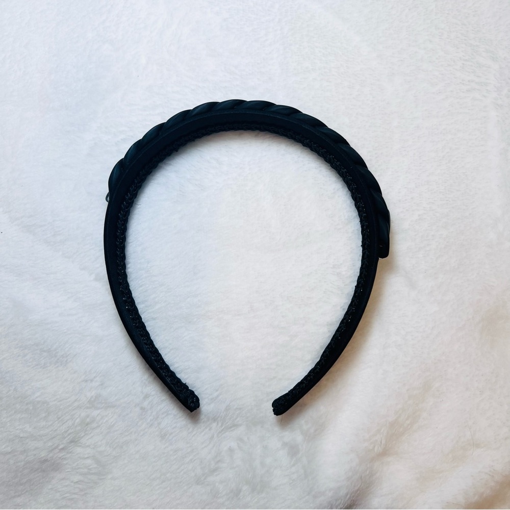 Elegant Black on Black Chain Hairband